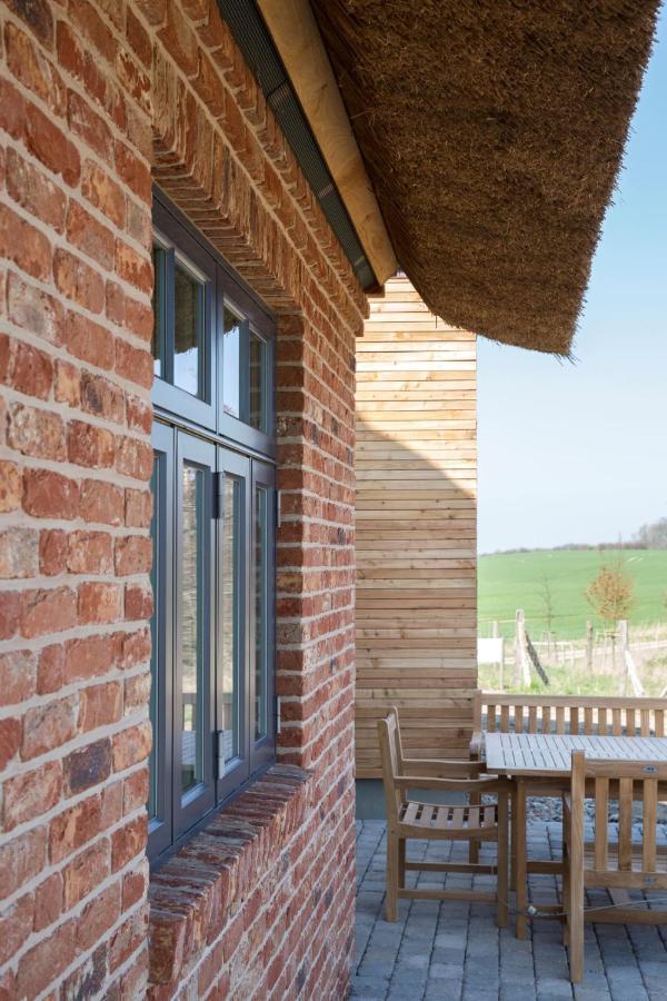 Reetdorf Geltinger Birk Atelierhaus Schilfinsel Nieby (Nieby, Schleswig-Flensburg) Exterior foto